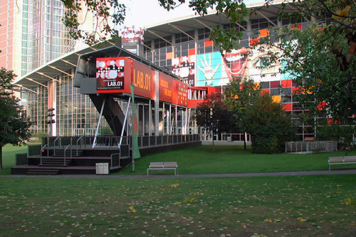 2000, EXPO, DaimlerChrysler LAB.01<br>Lieferung der Mediensteuerung und Programmierung