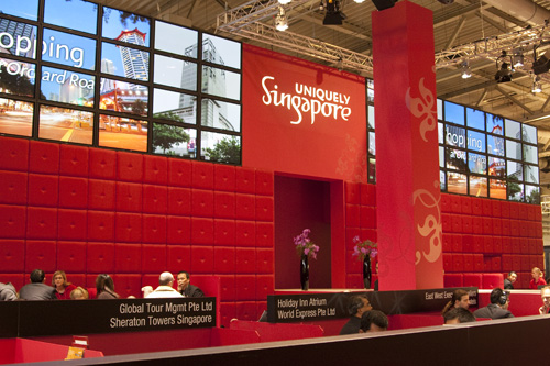 2006, ITB Berlin, Singapore Tourism Board<br>WATCHOUT Ausspielung aus 32 Rechnern